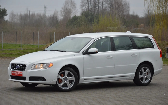 Volvo V70 cena 29500 przebieg: 350000, rok produkcji 2010 z Małogoszcz małe 704